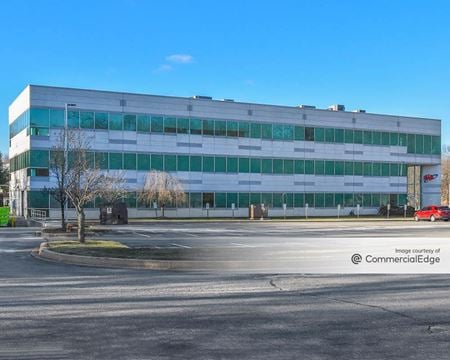 Commercial space for Rent at 200 Commerce Drive in Newark