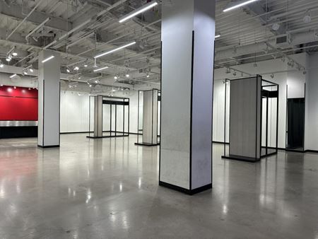 2055     Space Photo Gallery 3