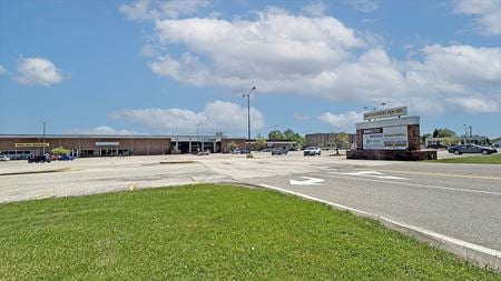 Retail space for Rent at 1338 Indian Mound Drive in Mount Sterling