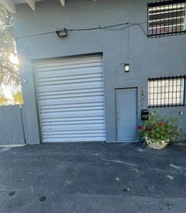 North Miami Business Center