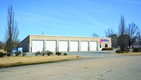 Little Rock Port Area Office/Warehouse Building for Lease