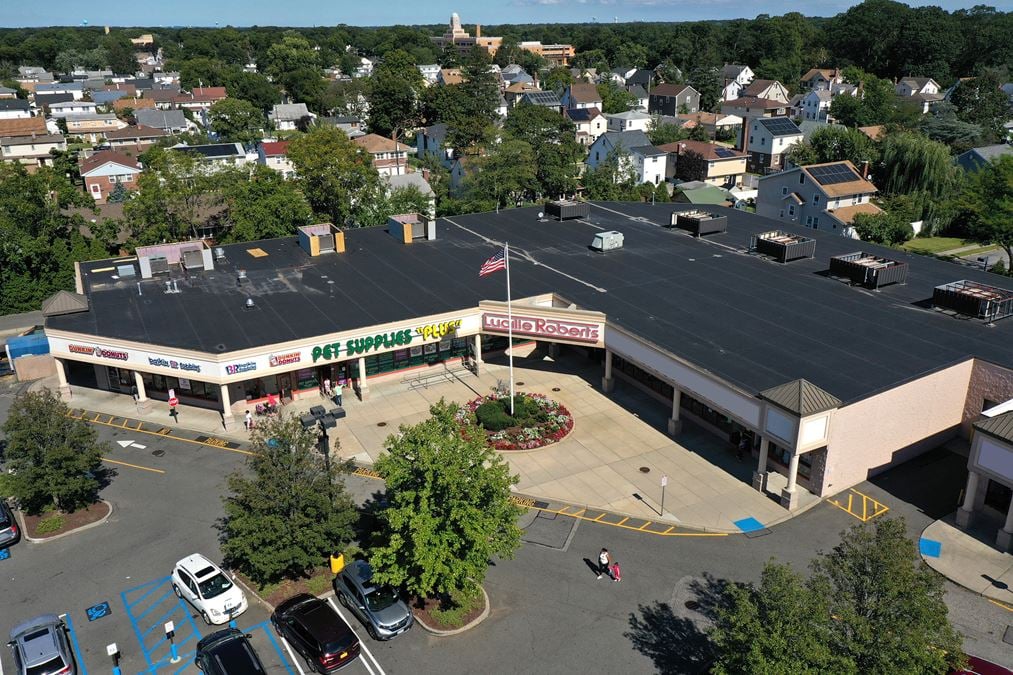 Grocery Anchored - Valley Stream Plaza