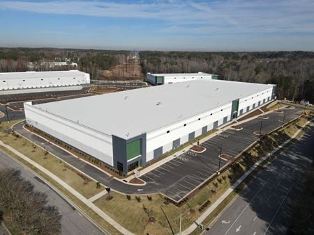 Photo of commercial space at Greenfield 27 in Garner