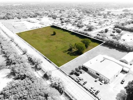 Photo of commercial space at 1500 Primrose Dr in Waco