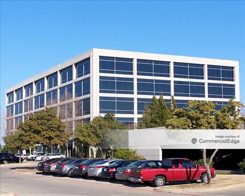 2250 West John W. Carpenter Fwy