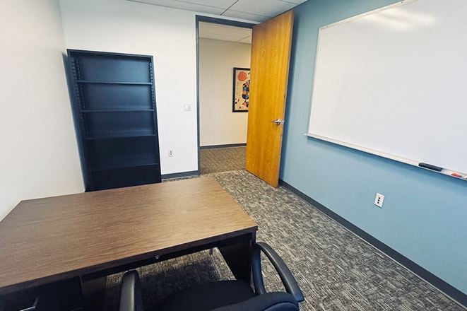 Workstyle Flexible Spaces - 4676 Admiralty Way