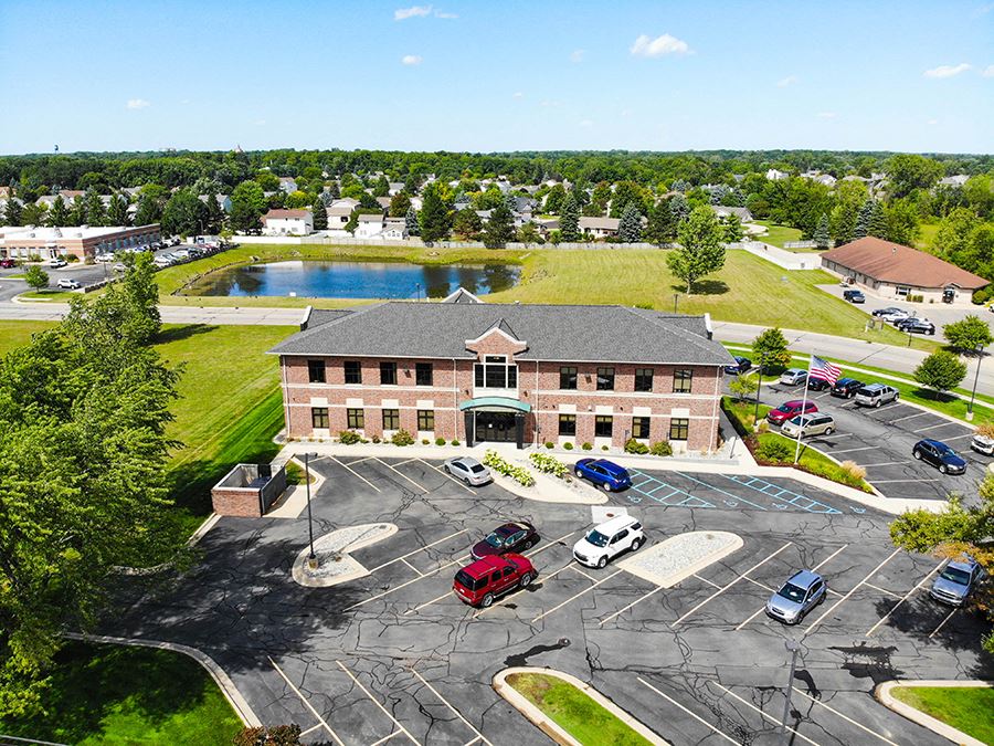 1040 Charlevoix Dr