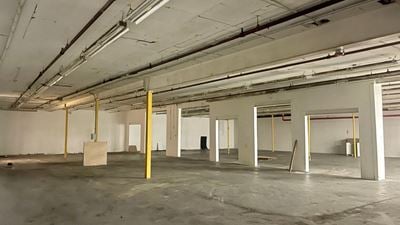 60 Milbar Blvd