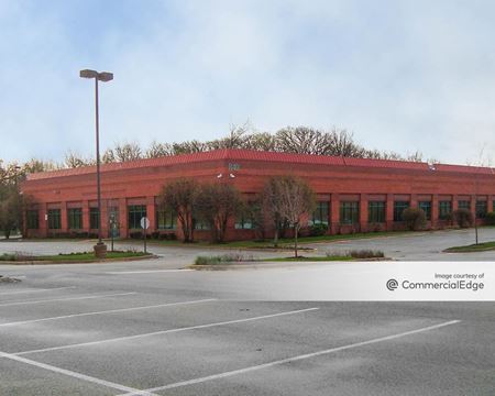 Office space for Rent at 840 South Frontage Road in Woodridge