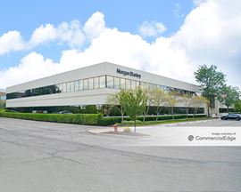 Drake Pointe