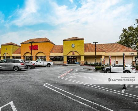Retail space for Rent at 5275 Mission Oaks Blvd in Camarillo