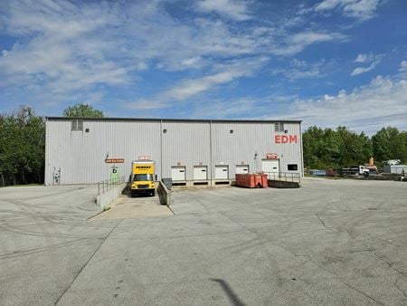 Industrial space for Rent at 2205 Bremer Rd. in Fort Wayne
