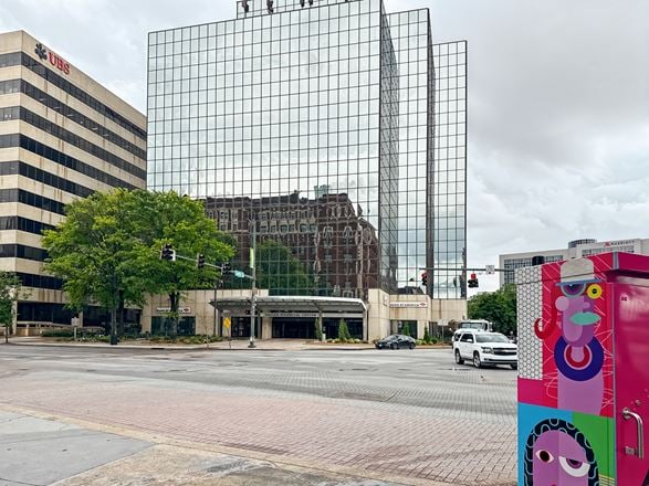 Tallan Financial Center