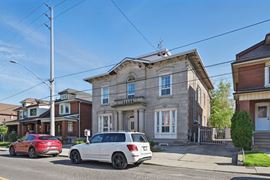 55 Barton Street West