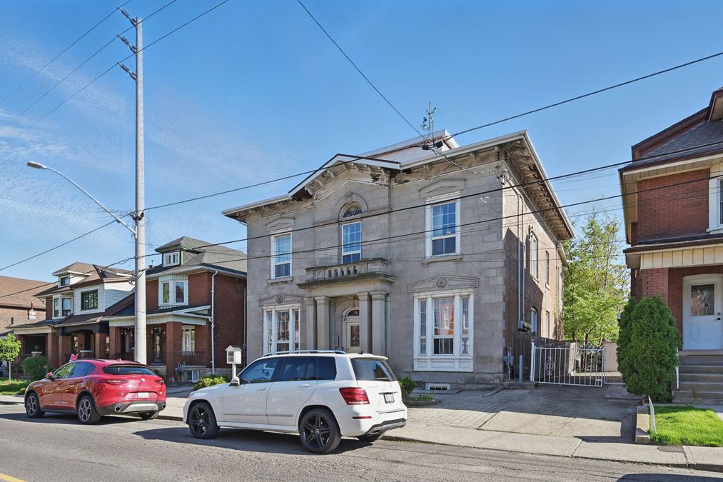 55 Barton Street West