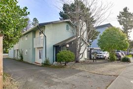 1321 Fernwood Road