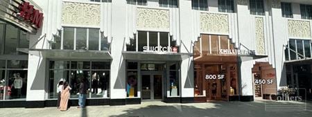 Retail space for Rent at 551 Lincoln Rd in Miami Beach