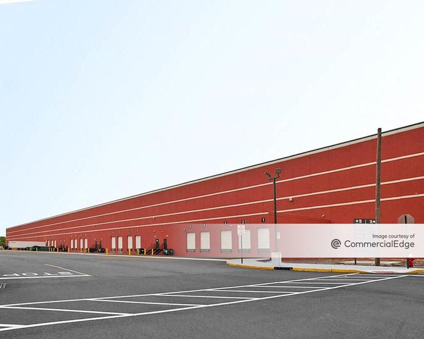 1 County Road Distribution Center - Building A
