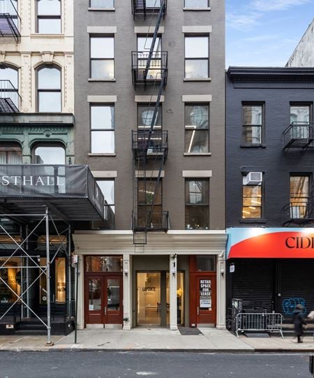 Retail space for Rent at 31 Howard Street in New York