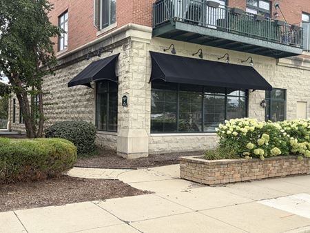Retail space for Sale at 160 S River St Unit 100 in Aurora