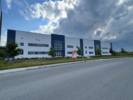 Industrial space for Rent at 2 Bill Leathem Drive in Ottawa