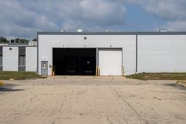 264,730 SF for Sale/Lease | 1600 Industrial Drive, McHenry, IL