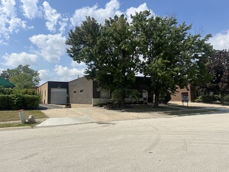 Photo of commercial space at 200 Seegers Ave in Elk Grove Village