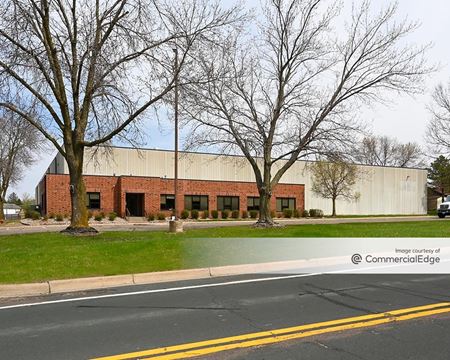 1275 Willow Lake Blvd - Vadnais Heights