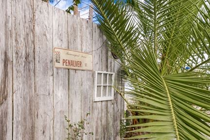 Mid-City Warehouse for Lease with Yard