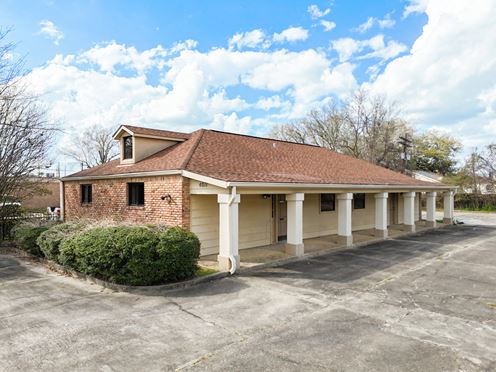 Former Law Office Near BRCC and Baton Rouge General
