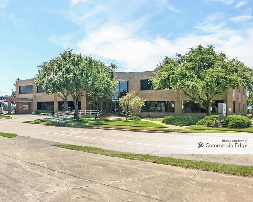 2501 Palmer Highway, Texas City, TX 77590