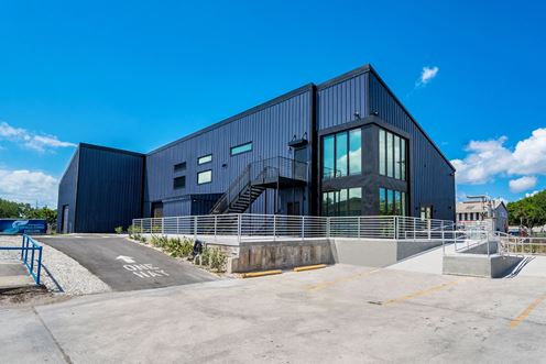 Premier 4 building portfolio directly on 7th Avenue