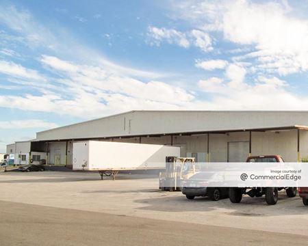 Industrial space for Rent at 350 Progress Road in Auburndale