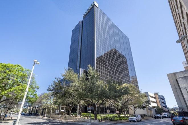 TX, San Antonio - One Riverwalk Place
