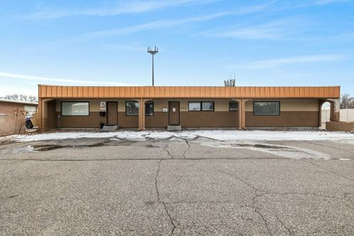 1440 Grand Ave