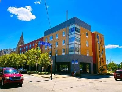 5800-5807 Penn Ave