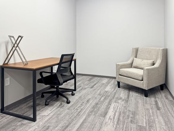 Regus - Sugarland - University Blvd