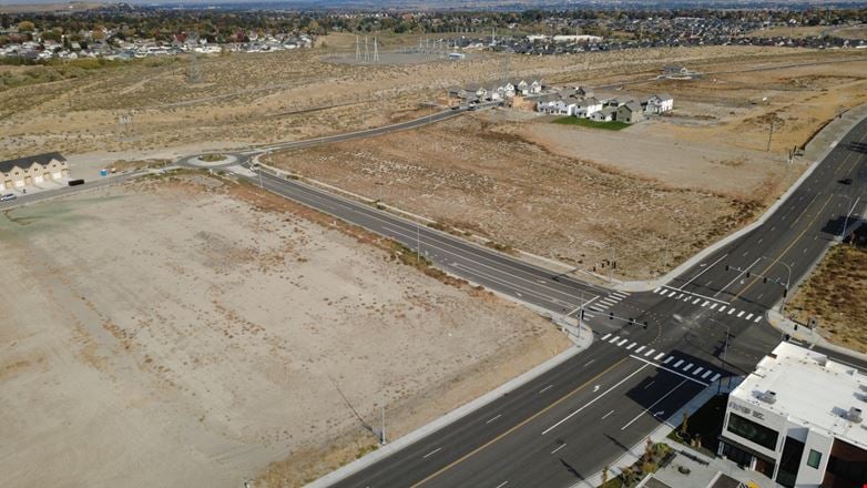 10th & Clearwater Commercial Lots