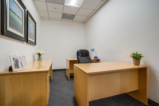 Barrister Executive Suites - Wilshire Bundy Plaza