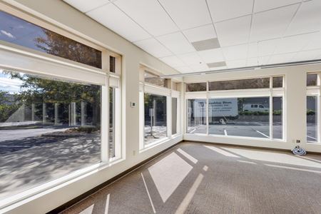 103      Space Photo Gallery 5