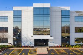 6801 Spring Creek Rd - Rockford Business Center
