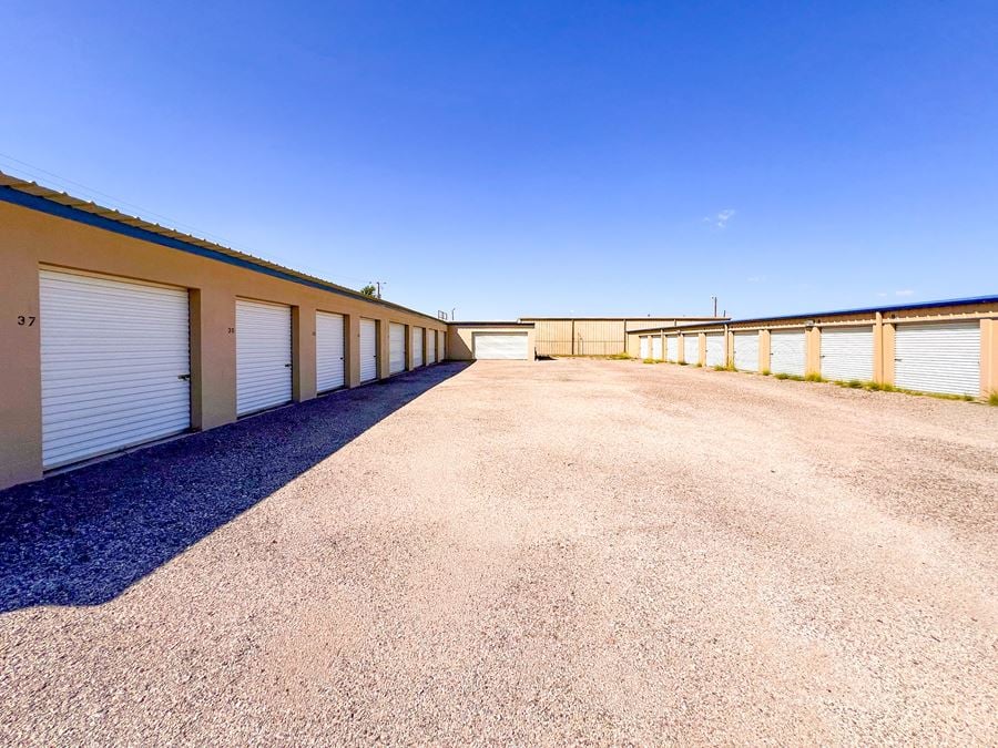 W Washington Storage