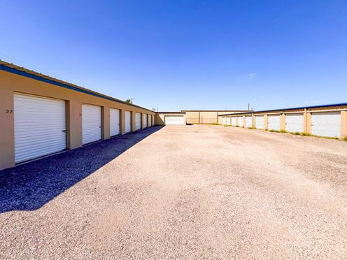 W Washington Storage