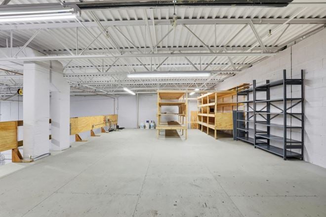 Industrial flex Space for Lease in Newburyport Seacoast Business Park