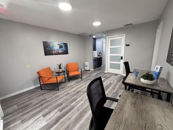 Coworkers Zone LLC - Longwood