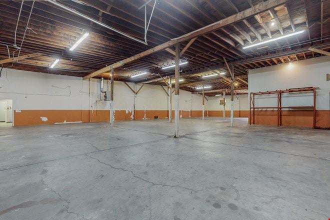 1823 Commercial St NE Suite A