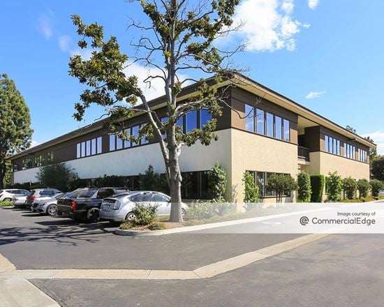 Central Pointe Business Centers - Granada Plaza