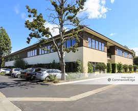 Central Pointe Business Centers - Granada Plaza