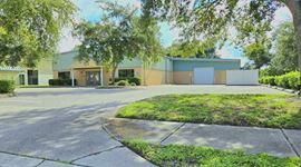 Immaculate Office & Flex Warehouse Building!