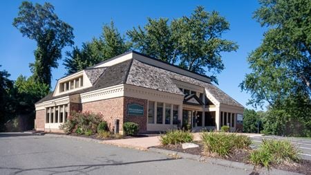 Photo of commercial space at 838-850 Farmington Avenue in Farmington